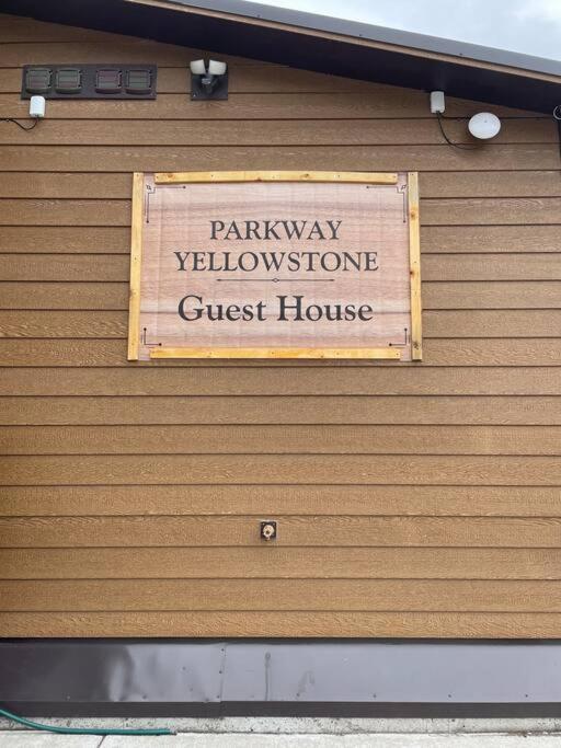 Parkway Yellowstone Riverside Studio #6 Gardiner Dış mekan fotoğraf